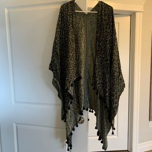 Lululemon lightweight wrap